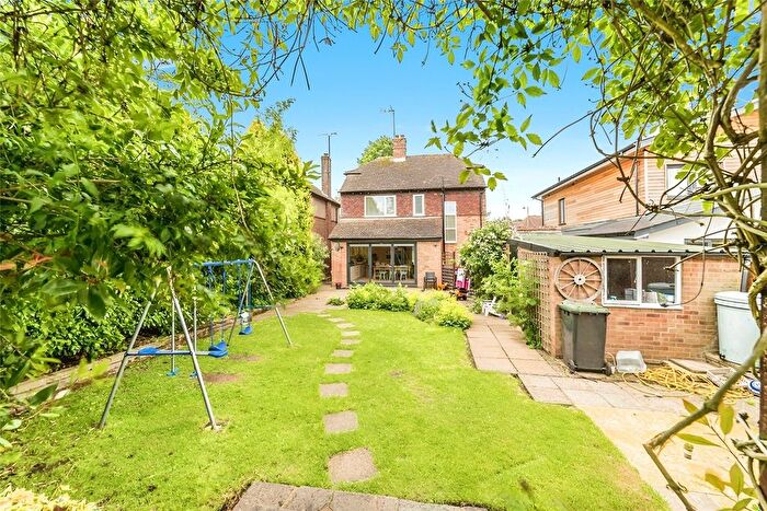 3 Bedroom Detached House To Rent In New Dover Road, Canterbury, Kent, CT1