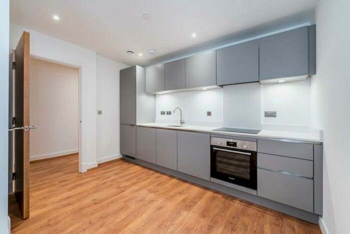 1 Bedroom Apartment To Rent In Church Street Woolwich, SE18