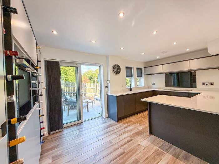 3 Bedroom Semi Detached House For Sale In Meadow Lane, Slaithwaite, Huddersfield, HD7