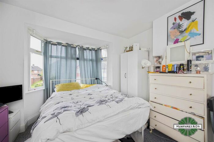 3 Bedroom Terraced House To Rent In Russell Road, London, E17