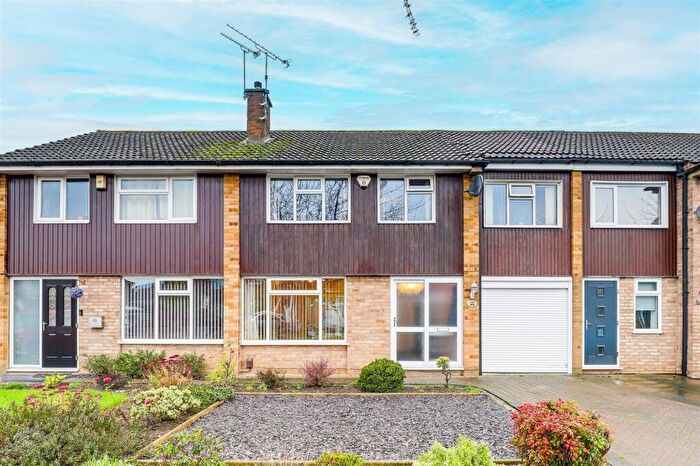 4 Bedroom Terraced House For Sale In Dovedale Avenue, Long Eaton, NG10