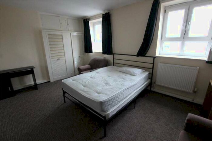 4 Bedroom Apartment To Rent In Wyatt House, Frampton Street, London, NW8