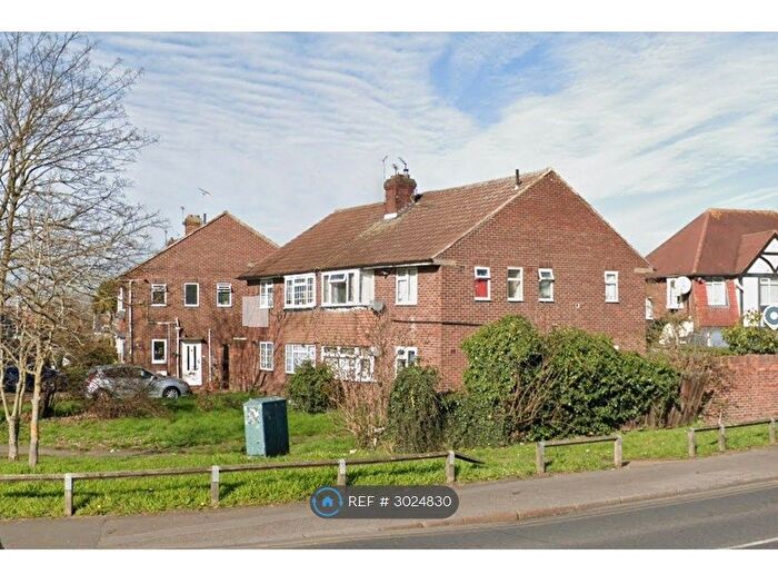 2 Bedroom Maisonette To Rent In West End Lane, Hayes, UB3