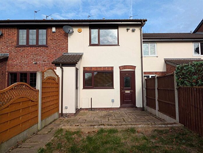 2 Bedroom Mews For Sale In Badgers Walk East, Lytham, Lytham St. Annes, Lancashire, FY8