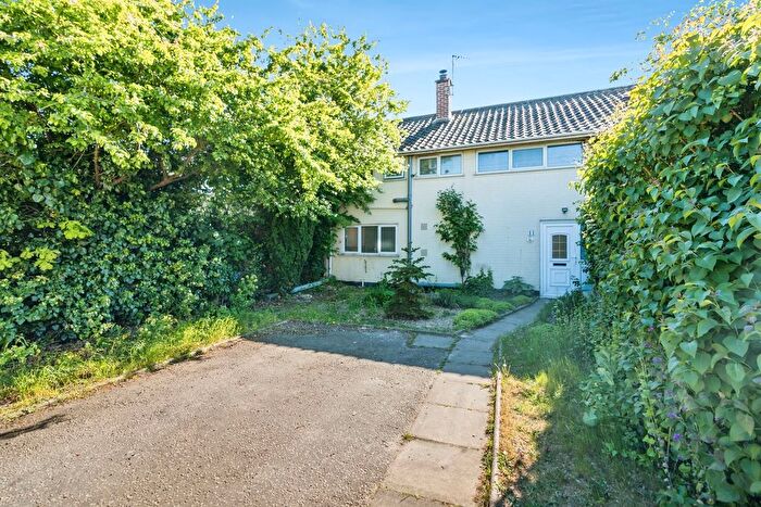 3 Bedroom Terraced House For Sale In Sun Road, Broome, Bungay, NR35
