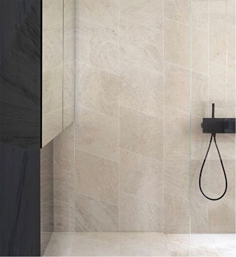 2 Bedroom Flat To Rent In Cadogan Square, London, SW1X