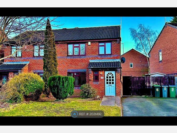 3 Bedroom Semi-Detached House To Rent In Caledonian Close, Walsall, WS5