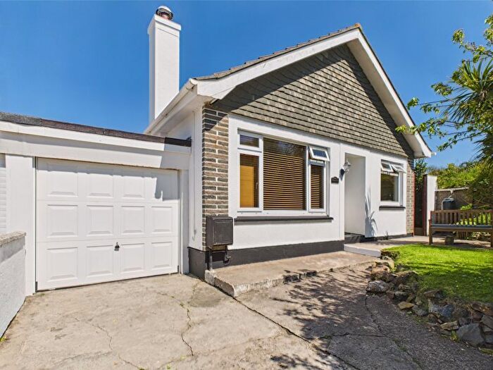 3 Bedroom Bungalow For Sale In Illogan Highway, Redruth - Modern Link-Detached Bungalow, TR15