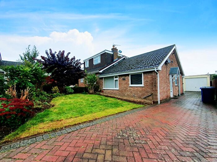 2 Bedroom Bungalow To Rent In Dovecote Drive, Denton, NN7
