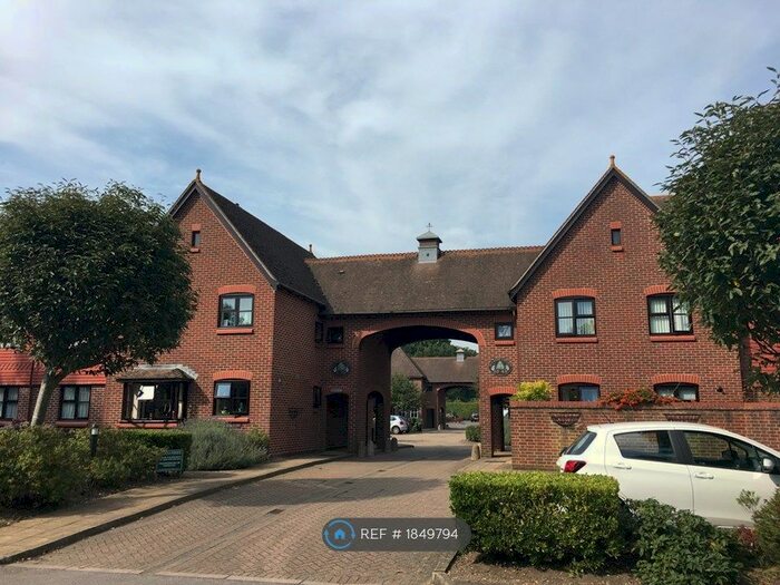 1 Bedroom Flat To Rent In Willow Court, Chichester, PO19