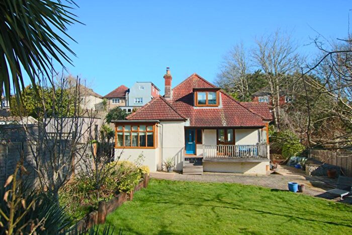 4 Bedroom Detached House For Sale In Highfield, Southampton, SO17