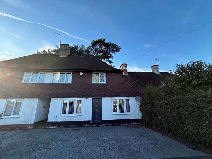 1 Bedroom House To Rent In Room, Middleton Boulevard, NG8