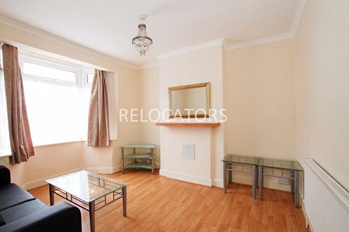 1 Bedroom Flat To Rent In Elsenham Road, London, E12