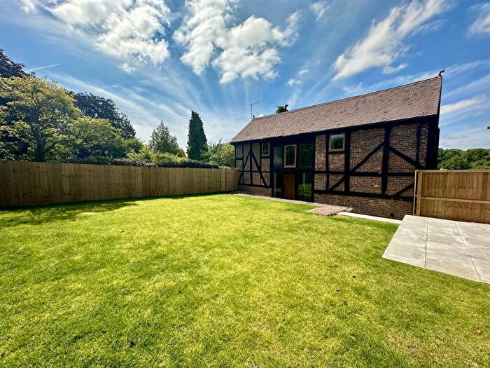 3 Bedroom Barn Conversion To Rent In Laynes Farm, Highleadon, Newent, GL18
