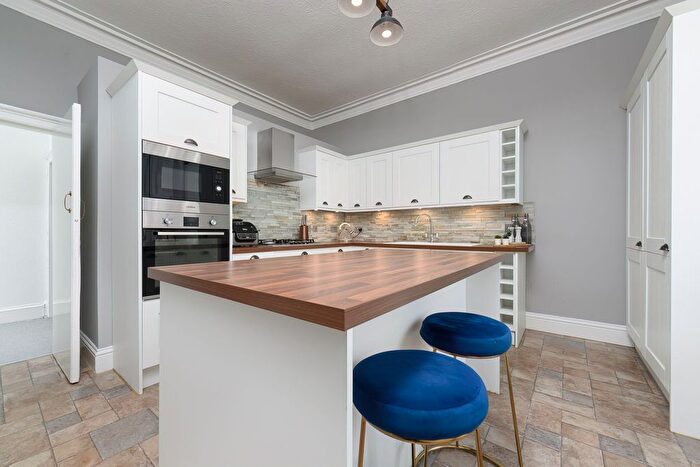 4 Bedroom Flat For Sale In Kelly Street, Greenock, PA16