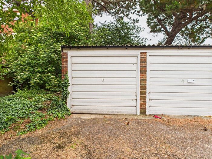 Garage / Parking To Rent In Downview Road, Worthing, West Sussex, BN11