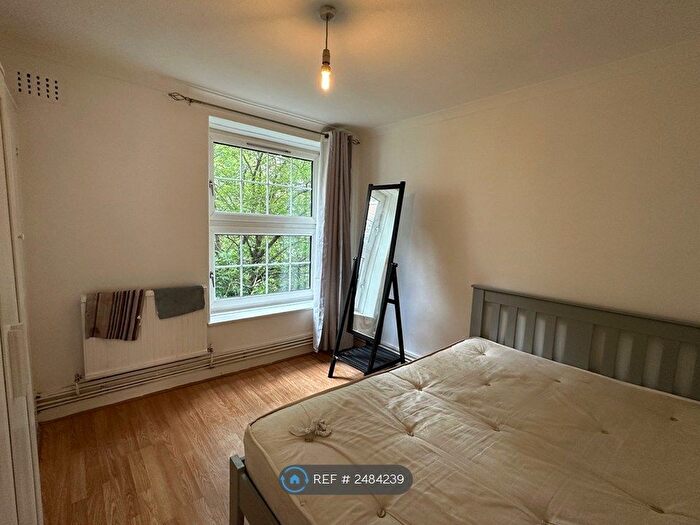 2 Bedroom Flat To Rent In Pott Street, London, E2