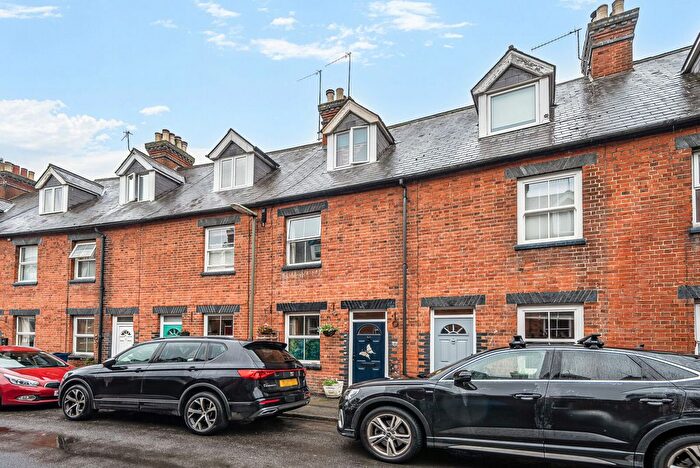 4 Bedroom Terraced House For Sale In Victoria Road, Godalming, GU7