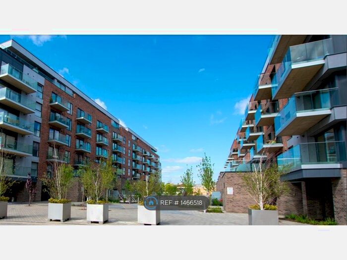 2 Bedroom Flat To Rent In East Station Road, Fletton Quays, Peterborough, PE2