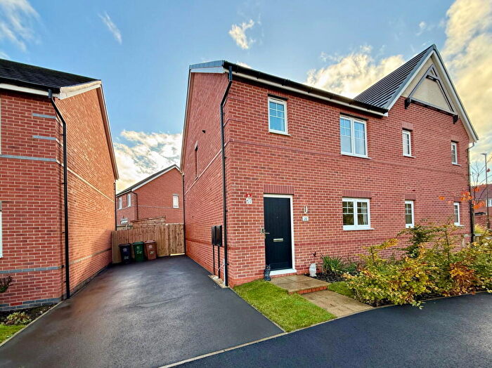 3 Bedroom Semi Detached House For Sale In Emerald Gardens, Newhall, DE11