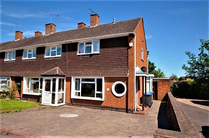 2 Bedroom End Of Terrace House To Rent In Featherbed Lane, Rugby, CV21
