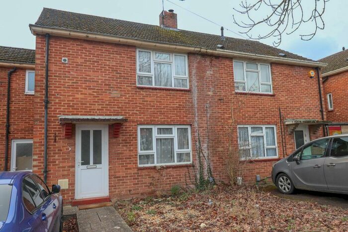 3 Bedroom Terraced House To Rent In Mill Road, Waterlooville, PO7