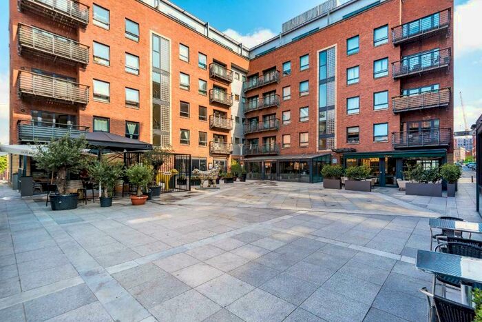 1 Bedroom Apartment To Rent In Madison Square, Liverpool, L1