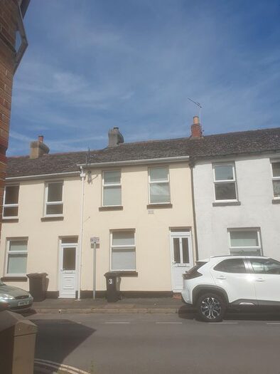 2 Bedroom Terraced House To Rent In School Road, Newton Abbot, TQ12