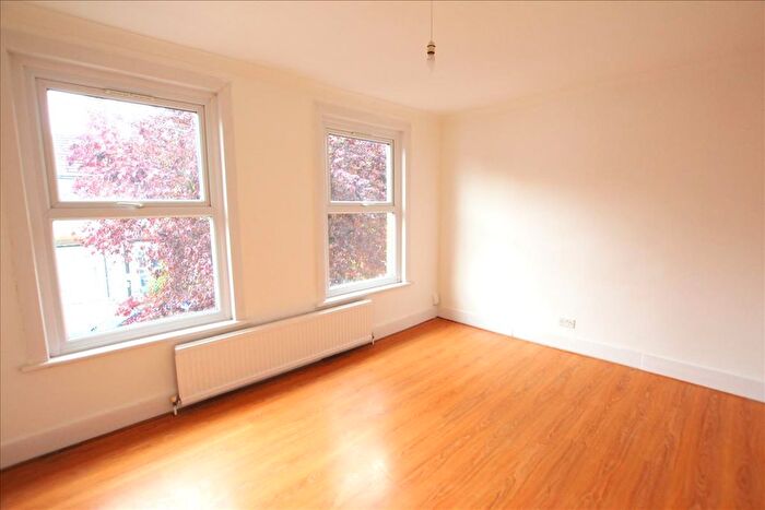 4 Bedroom Terraced House To Rent In Somerset Road, Edmonton, London, N18