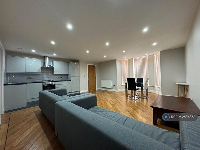 2 Bedroom Flat To Rent In Bedford St South, Liverpool, L7