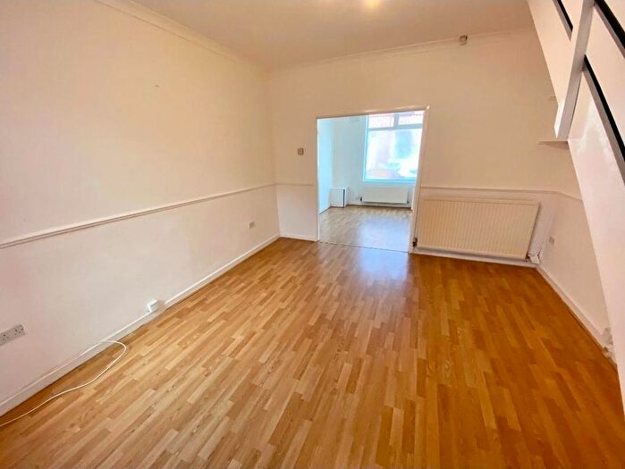 2 Bedroom Semi Detached House To Rent In Helena Street, Salford, M6