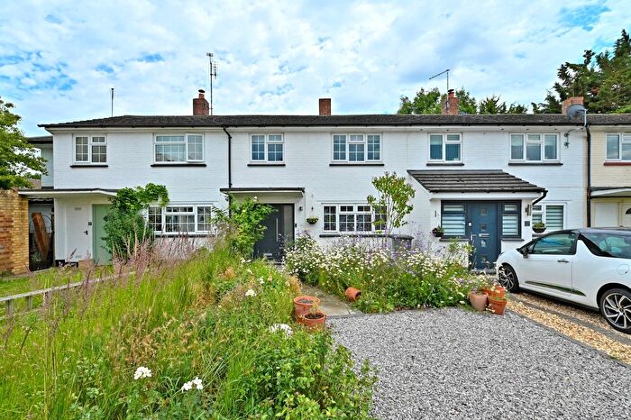 3 Bedroom Terraced House For Sale In Lesters Road, Cookham, Maidenhead, Berkshire, SL6