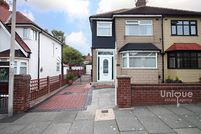 3 Bedroom Semi-Detached House For Sale In Inver Road, Bispham, Blackpool, FY2