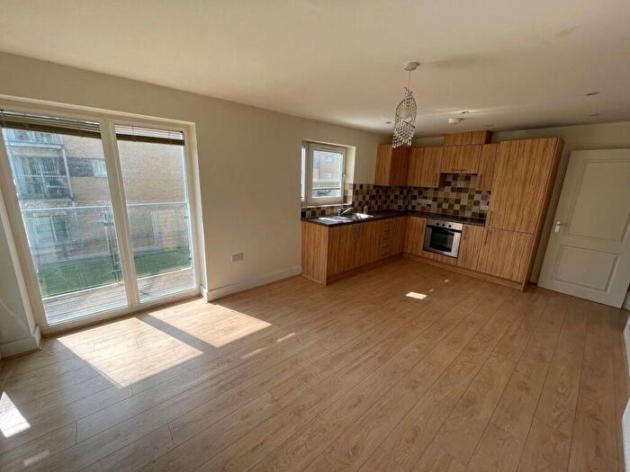 2 Bedroom Flat To Rent In Percy Green Place, Huntingdon, PE29