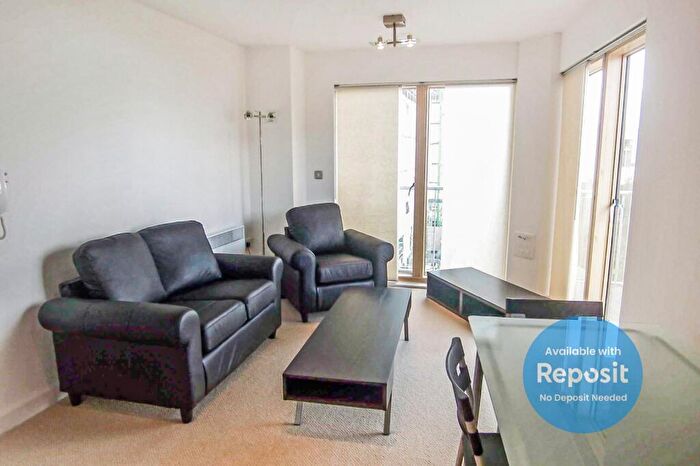 2 Bedroom Flat To Rent In Jefferson Place, Fernie Street, Green Quarter, Manchester, M4