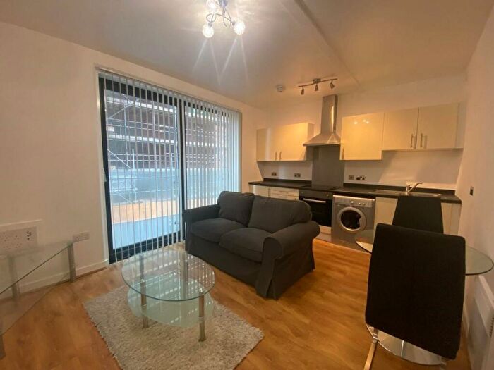 1 Bedroom Flat To Rent In Tabley Street, , Liverpool, L1