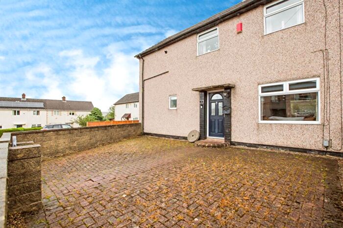 3 Bedroom Semi Detached House For Sale In Alder Grove, Illingworth, Halifax, HX2