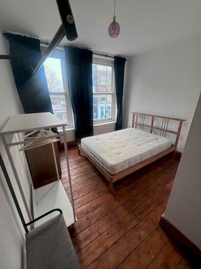 3 Bedroom Flat To Rent In Stoke Newington Church Street, N16