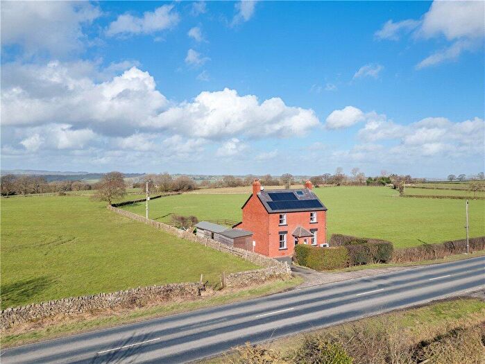 3 Bedroom Detached House For Sale In Skipton Road, Hampsthwaite, Harrogate, North Yorkshire, HG3
