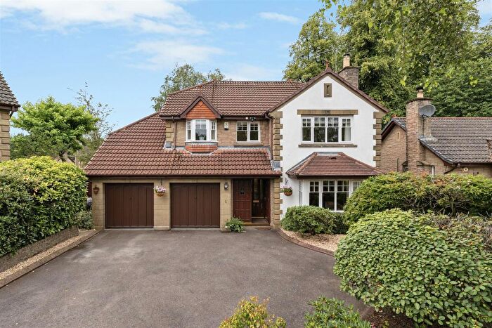 4 Bedroom Detached House For Sale In Bryanston Drive, Dollar Fk, FK14