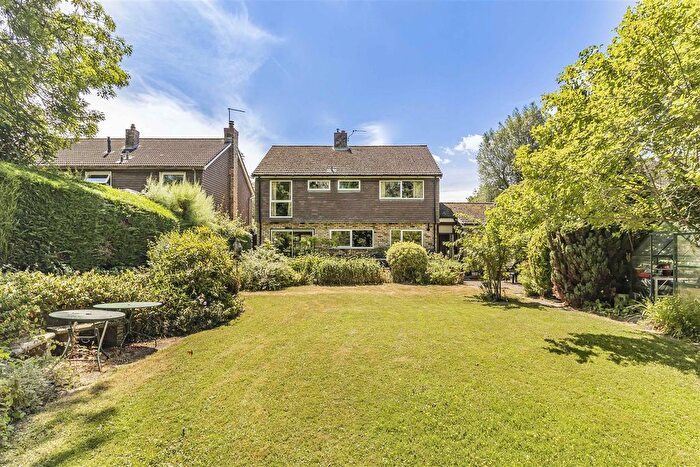 4 Bedroom Link Detached House For Sale In Waterbeach Road, Landbeach, Cambridge, CB25