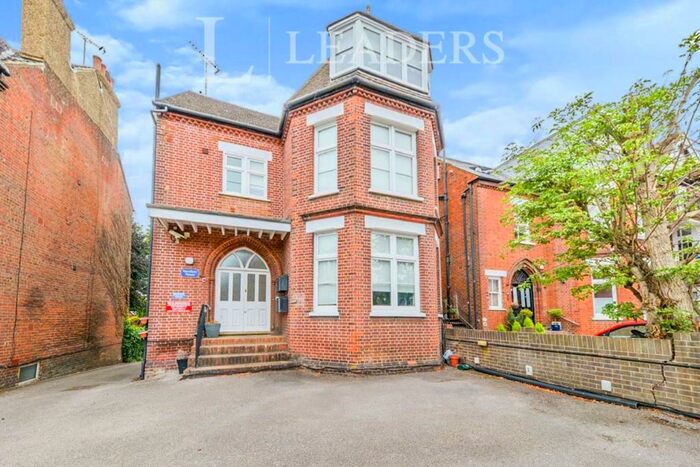 1 Bedroom Flat To Rent In Beaconsfield Road, AL1