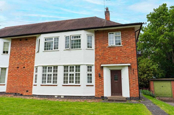 2 Bedroom Apartment To Rent In Elmfield Avenue, Stoneygate, Leicester, LE2