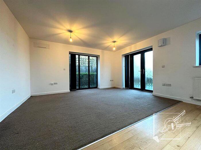 2 Bedroom Flat To Rent In London Road, Maidstone, ME16