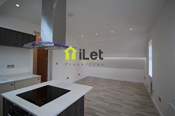 1 Bedroom Flat To Rent In Denmark Road, Northampton, NN1