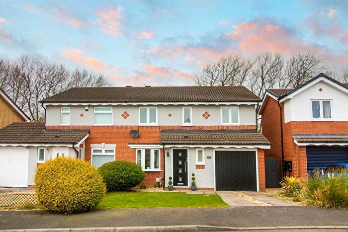 4 Bedroom Semi-Detached House For Sale In Bewick Park, Wallsend, NE28