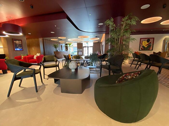 1 Bedroom Flat To Rent In Waterhouse Gardens, Dutton Street, M3