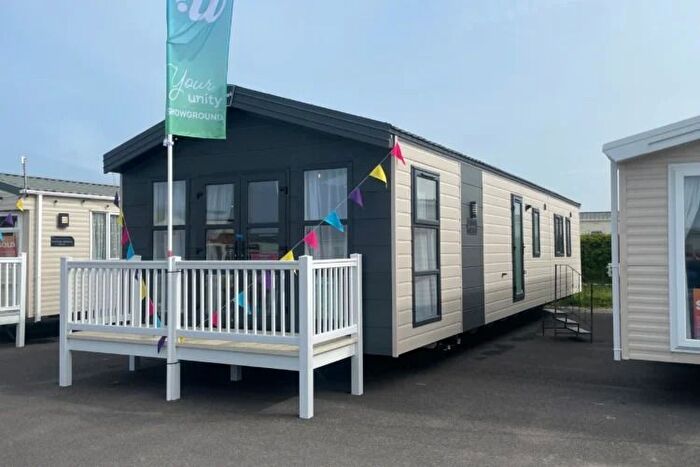 2 Bedroom Park Home For Sale In Coast Road, Berrow, Burnham-On-Sea, TA8