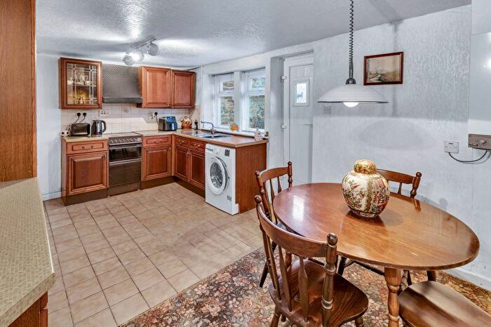 3 Bedroom Terraced House For Sale In Dale Street, Milnrow, OL16