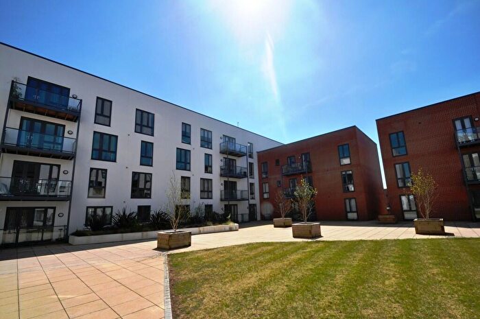 2 Bedroom Apartment To Rent In Otto Road, Welwyn Garden City, AL7
